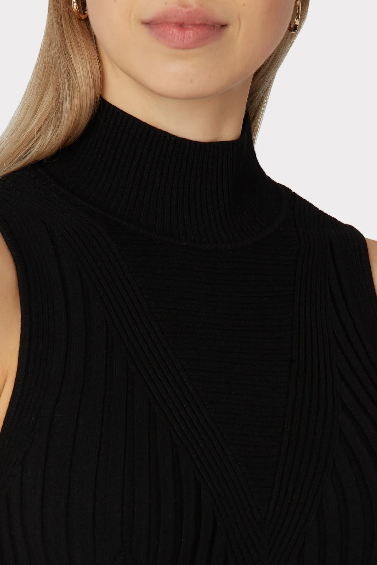 Chevron Rib Shell Top