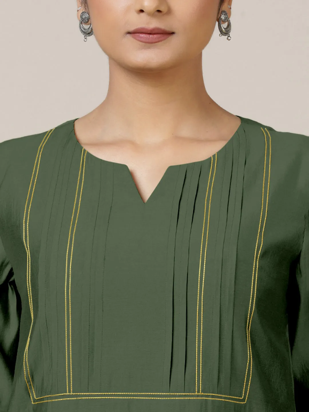 Esha x Rozaana | A Line Kurta in Hunter Green with Thread Work | Coords or Only Kurta