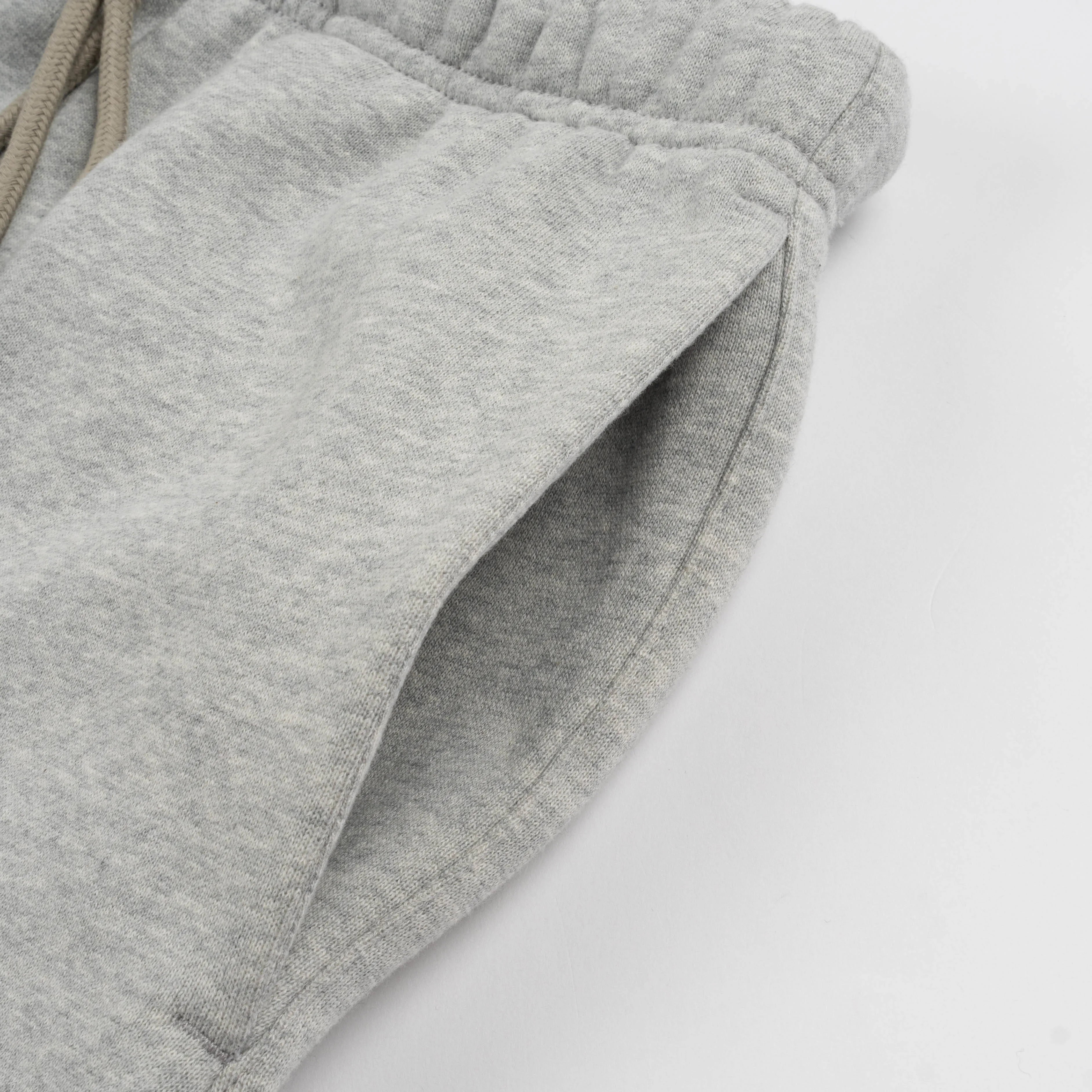 Essentials Sweatshort Light Heather 160SP242006F