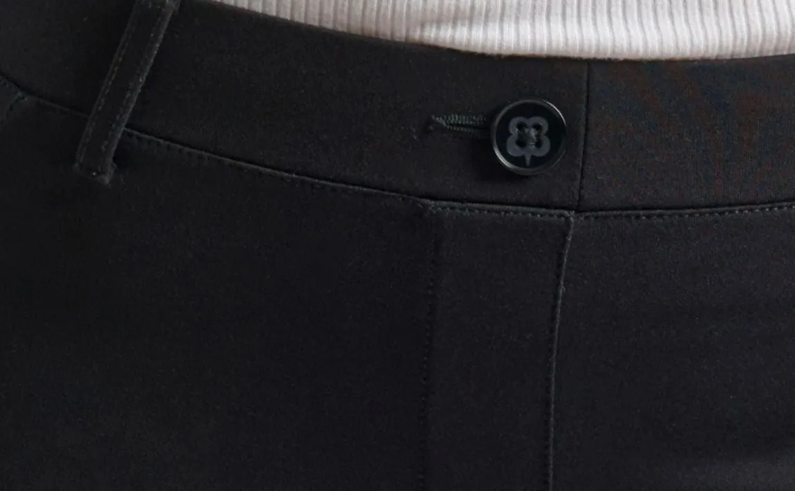 Skinny-Leg | Classic Dress Pant Yoga Pants (Black)