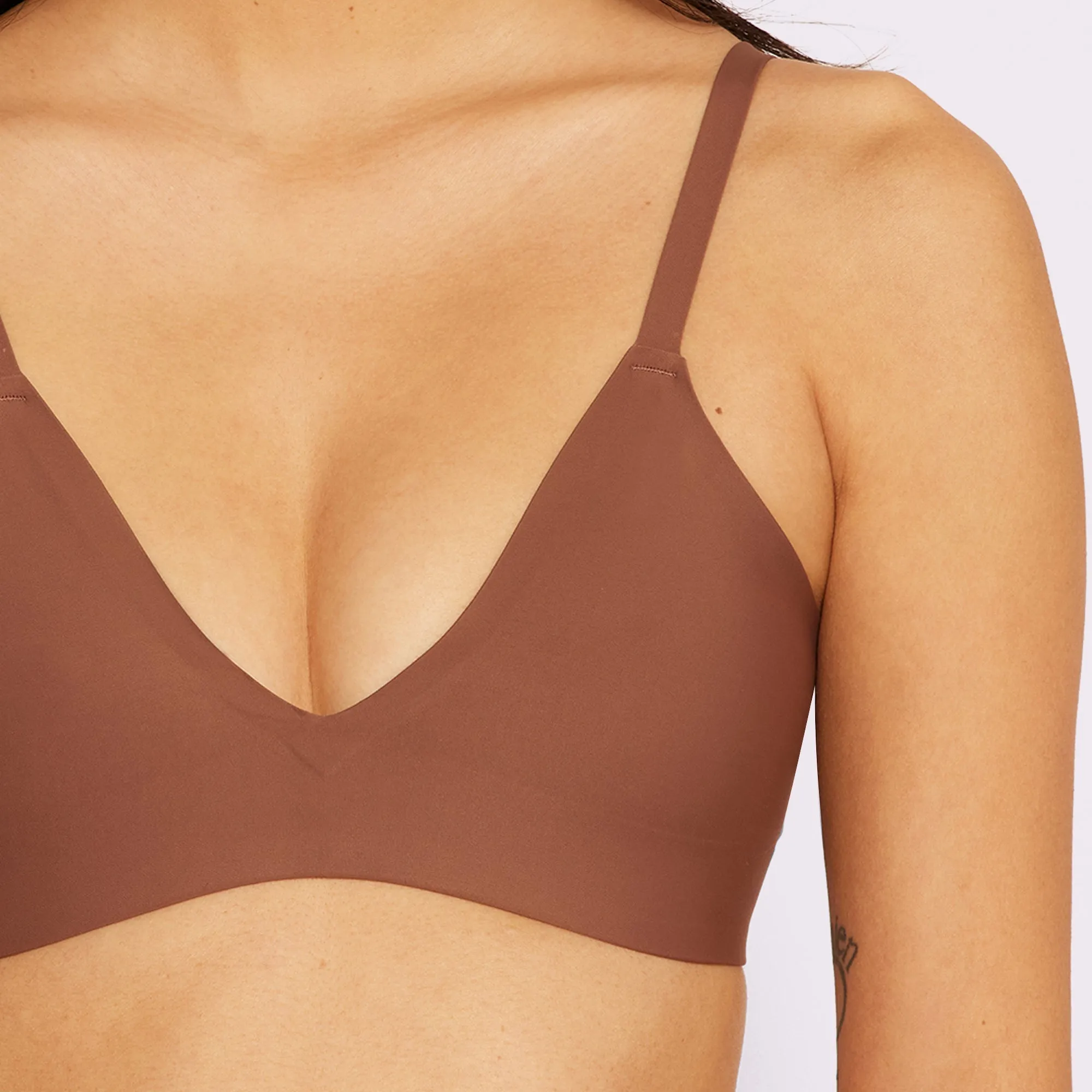 Smooth Lift Triangle Bralette | Seamless Universal | Archive (Coffee Bean)