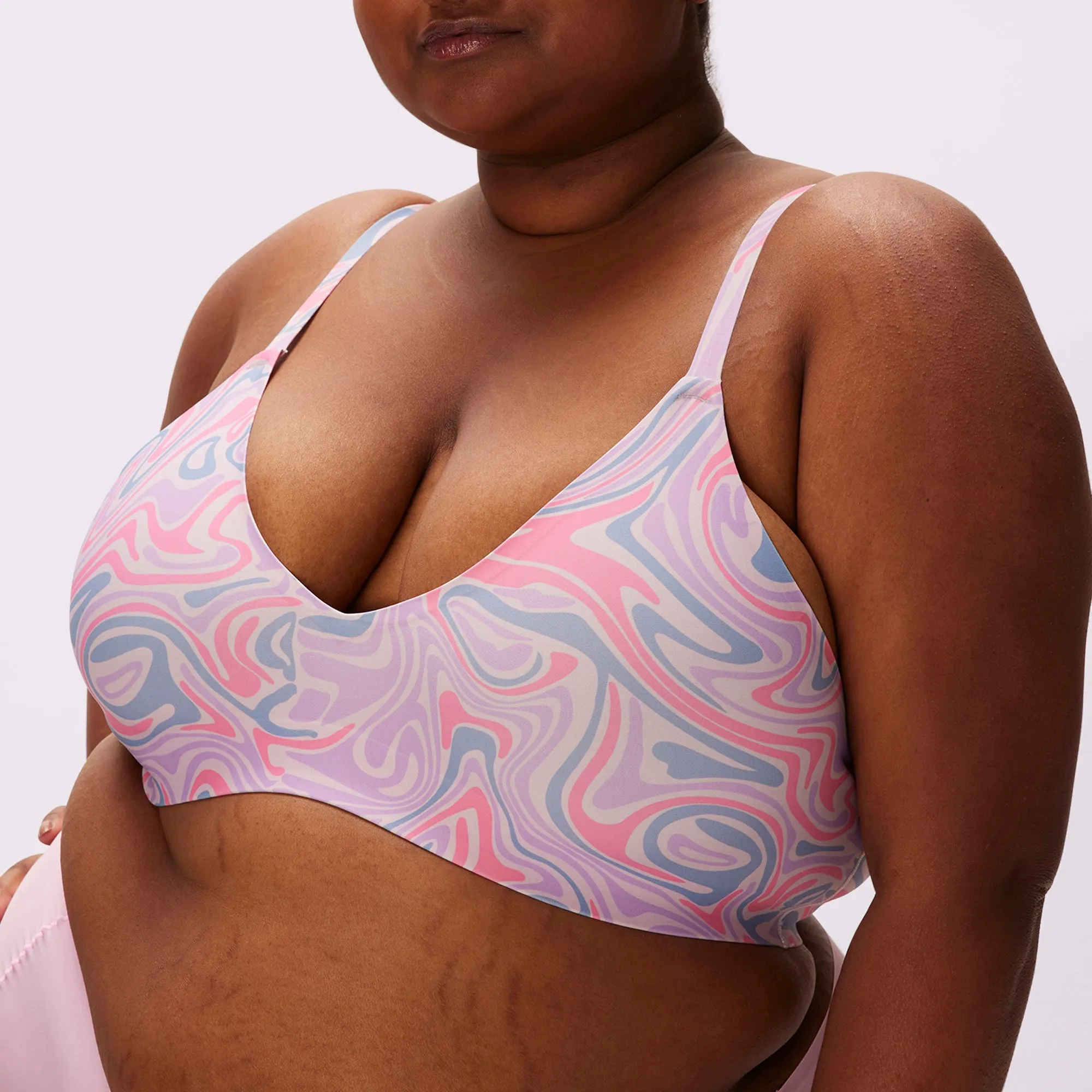 Smooth Lift Triangle Bralette | Seamless Universal (Eightball)